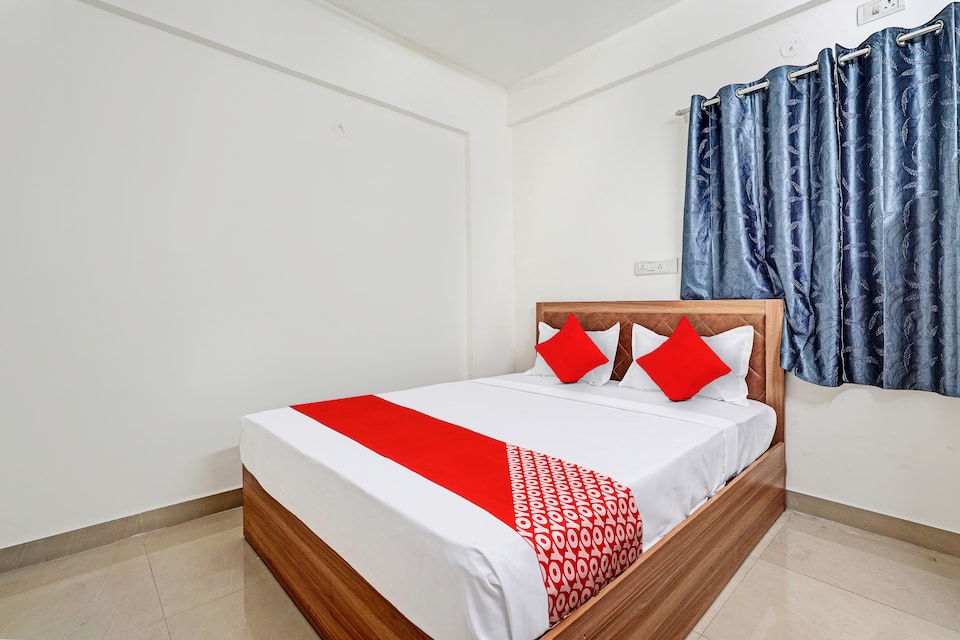 OYO Flagship Nick's Marian Suites Near Kammanahalli Signal , Kalyan Nagar Bangalore, Bangalore