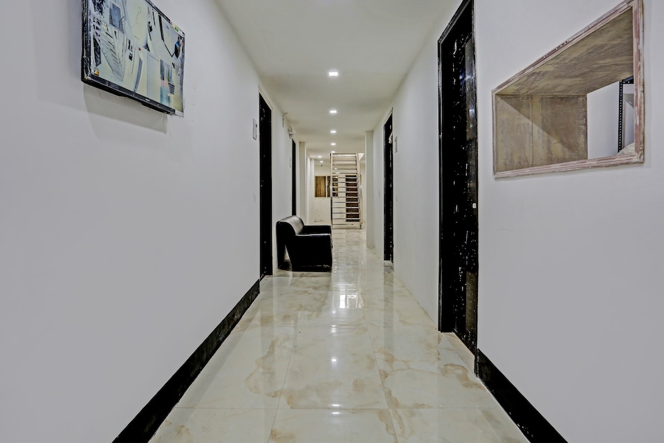 Hotel O Red Apple Homes, Dwarka Delhi, Delhi