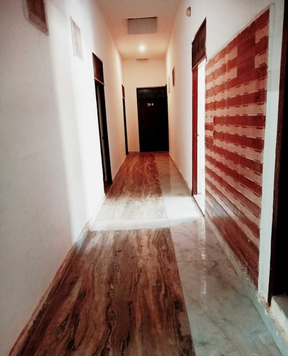 OYO 815259 Hotel Hari, Surathkal, Surathkal