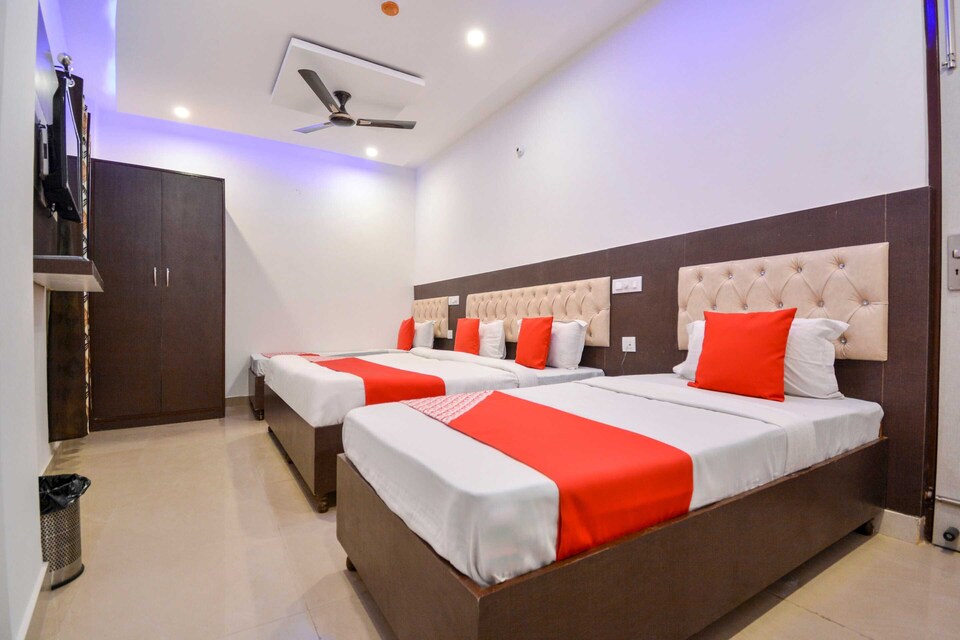 New Code Live CHA730, Railway Station Chandigarh, Chandigarh