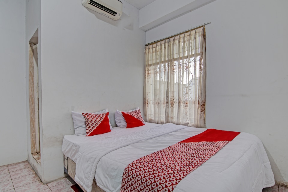 Hotel O Wisma 35NearTaman Wisata Polong Jopang, Pangkalan Kerinci, Pelalawan