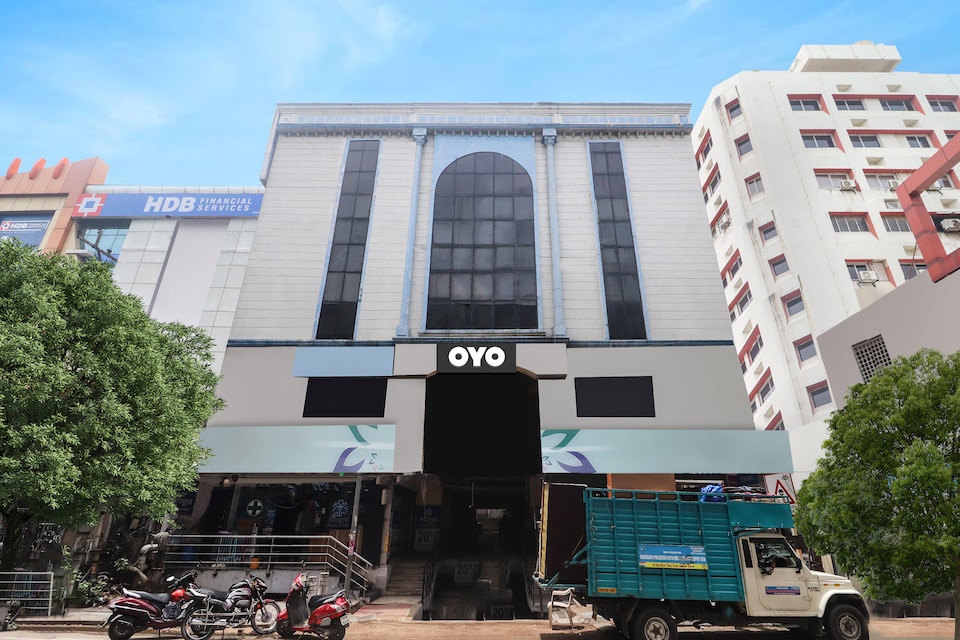 SPOT ON BHARGAV RESIDENCE, Himayatnagar-Kachiguda, Hyderabad