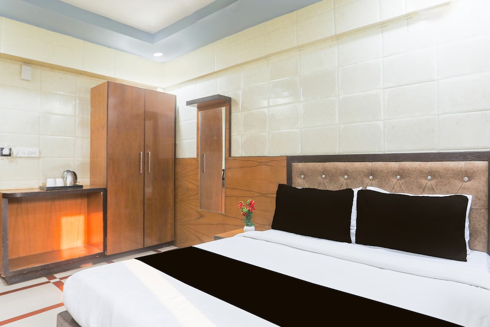 Super Hotel O Parao Formerly Cozy Inn, Ajmer Central, Ajmer