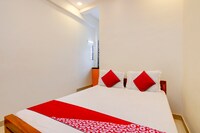 SPOT ON JL Residency