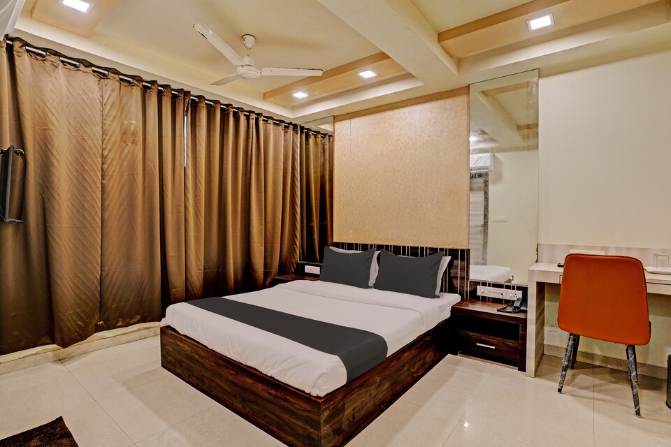 Collection O 815331 Hotel Galaxy Shelter, Mumbai Dadar-Worli-Parel, Mumbai