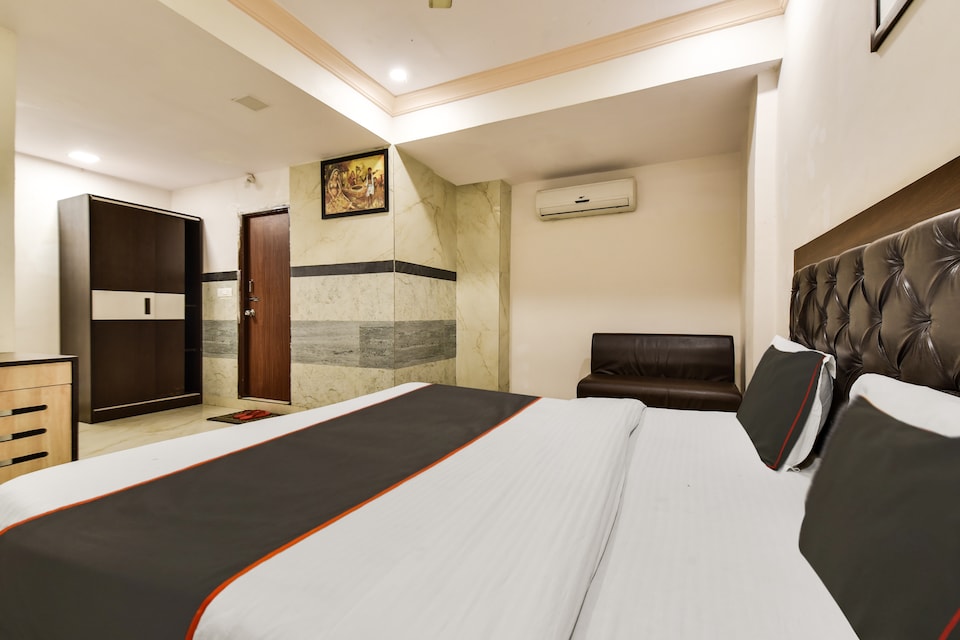 OYO 815337 HOTEL RATNAM PALACE, Udaipur Central, Udaipur