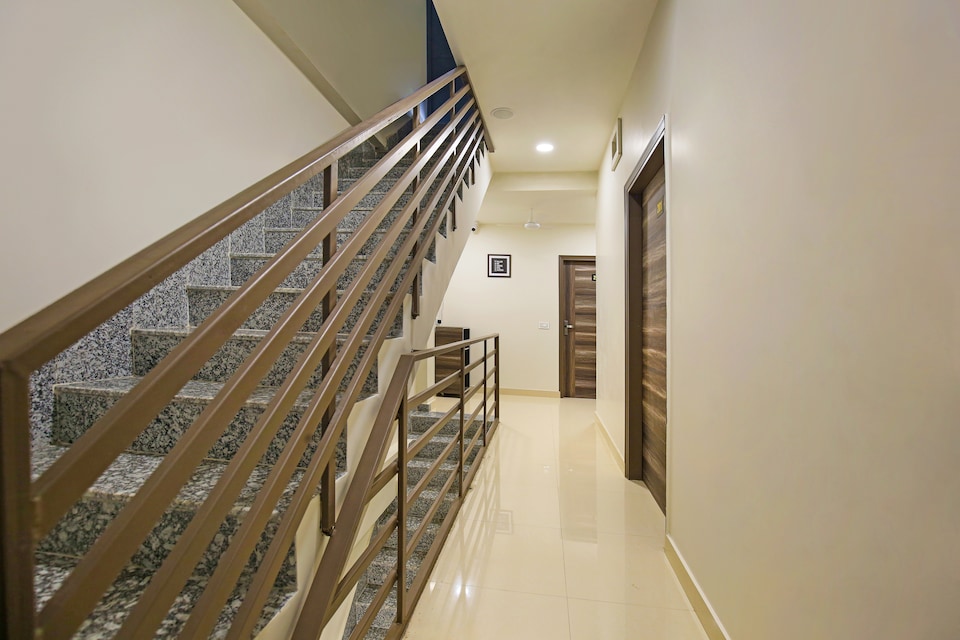 Hotel O Grand Inn, Pakhowal Road Ludhiana, Ludhiana