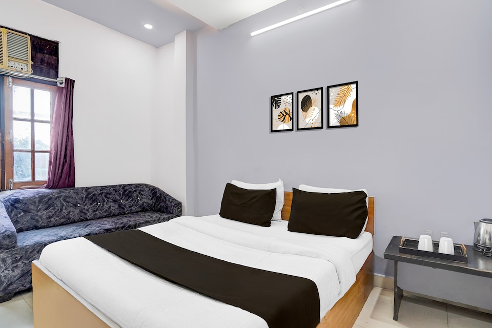 Super Hotel O Gomti Nagar Near Amity Formerly Hotel Green Apple, Gomti Nagar Lucknow, Lucknow