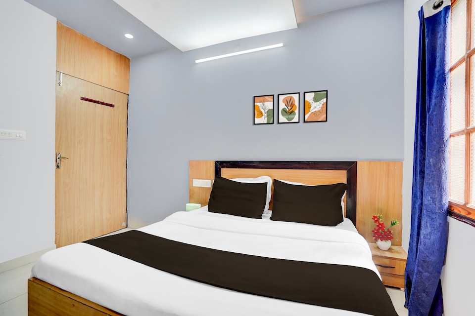 Super Hotel O Gomti Nagar Near Amity Formerly Hotel Green Apple, Gomti Nagar Lucknow, Lucknow