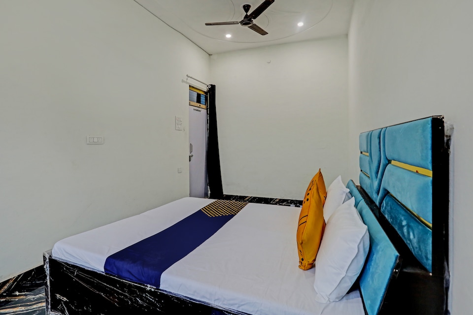 SPOT ON The Early Morning In Oyo Hotel, Aligarh, Aligarh