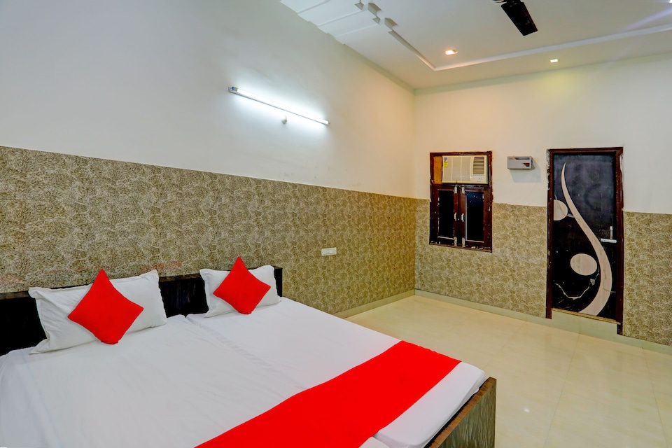 Flagship C. K Palace Hotel, IIT Kanpur, Kanpur