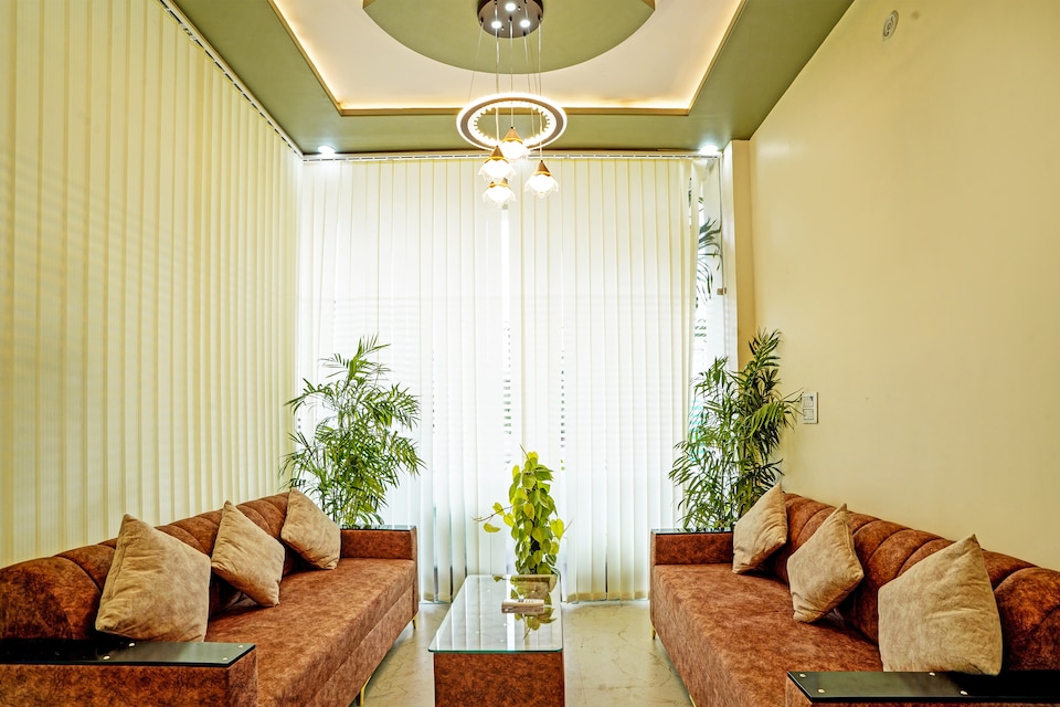 Hotel O SR HOTEL, Mansarovar, Jaipur