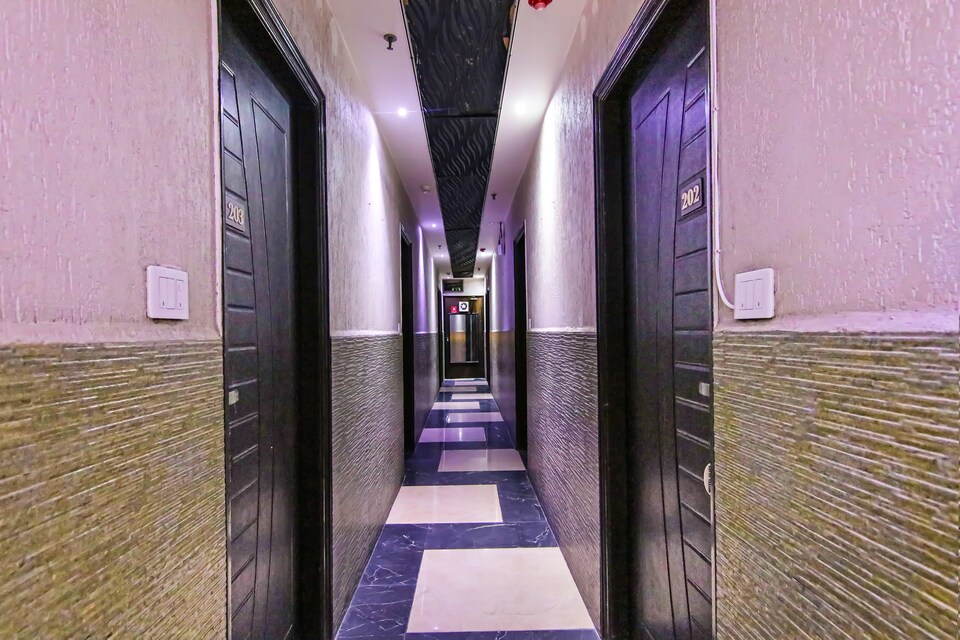 Hotel O Yuvraj, Faridabad, Faridabad