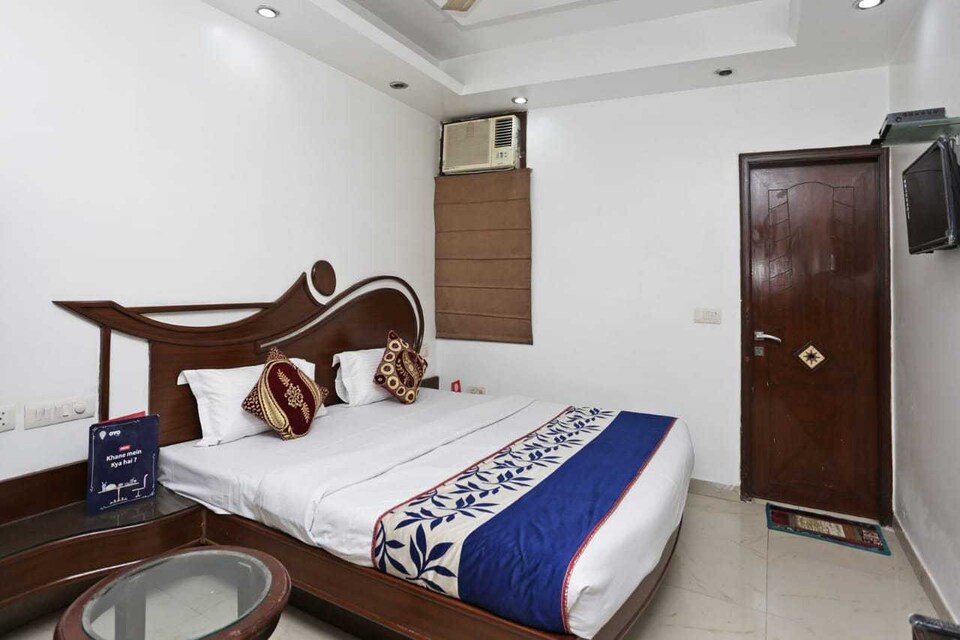 POP 81547F Hotel Topaz, Paharganj Delhi, Delhi