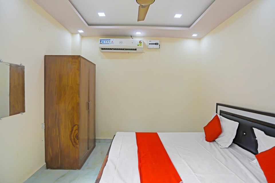 OYO Flagship Jagrati Banquet And Rooms, Kanpur Railway Station, Kanpur
