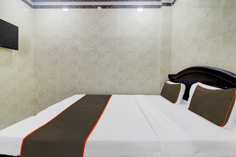 Hotel O NEW AROMA CLASSIC, Abids-Nampally, Hyderabad
