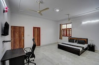 Hotel O Royal Green Residency