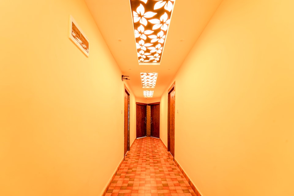 Super HOTEL O BHAGMATI GARDEN GUEST HOUSE, Dhanbad, Dhanbad