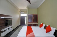 Hotel O  Akshay Palace Hotel