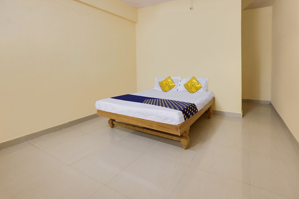 Spot On Shubham, Waluj, Aurangabad