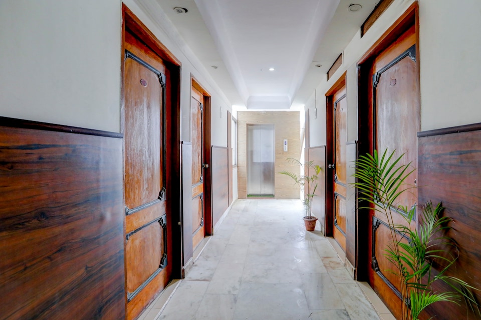 Hotel O Rajdhani Group Of Hotels, Mysore City Center, Mysore