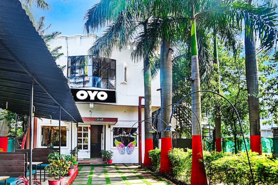 Hotel O Shree United Grills & Cafe Restro Rajendra Nagar station, Rajender Nagar, Indore