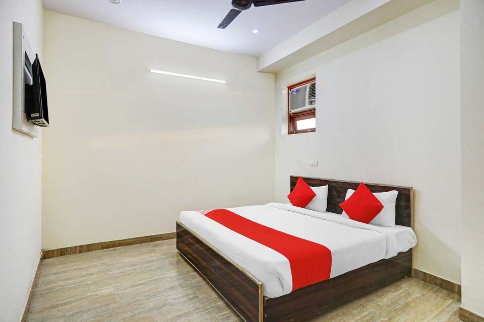 OYO 815616 Hotel Yuvraj Plaza, Faridabad, Faridabad