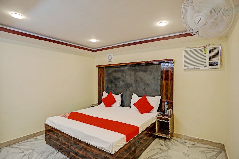 OYO Flagship Dev Inn Hotel, Ghaziabad City, Ghaziabad