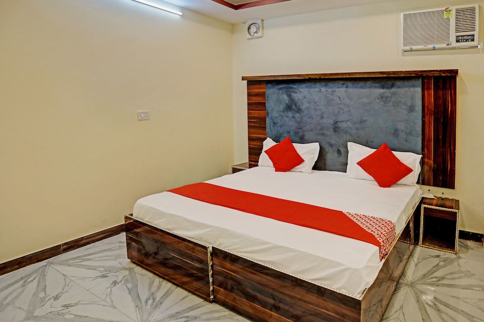 OYO Flagship Dev Inn Hotel, Ghaziabad City, Ghaziabad