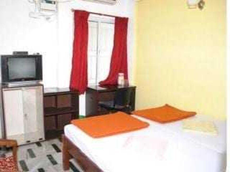 OYO Flagship Almighty Homes Inn 2, Porur Chennai, Chennai