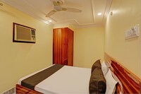 OYO Flagship Sawariya Palace