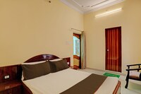 OYO Flagship Sawariya Palace