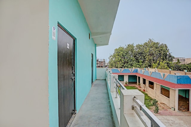 Hotel O New Jagrani palace