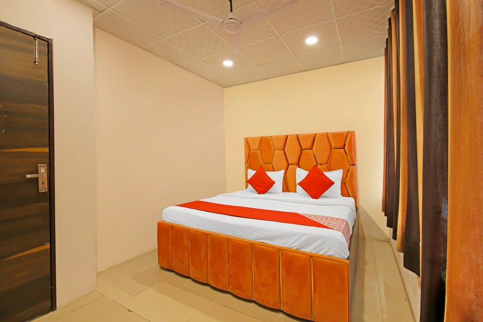 New Code live DEL5138, Rajouri Garden Delhi, Delhi