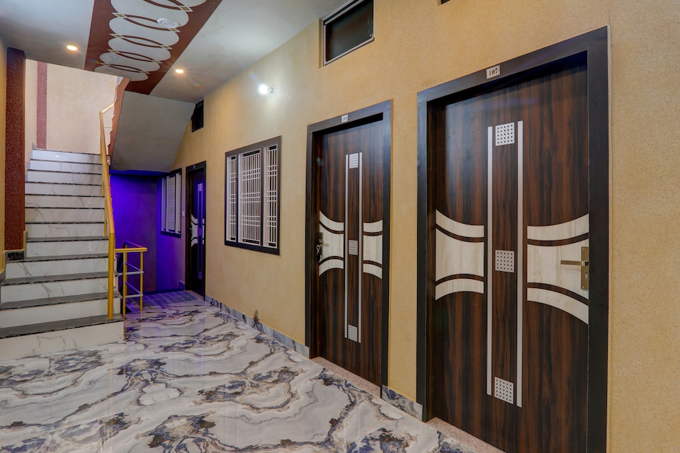 Hotel O Veda In Guest House, Golghar, Gorakhpur