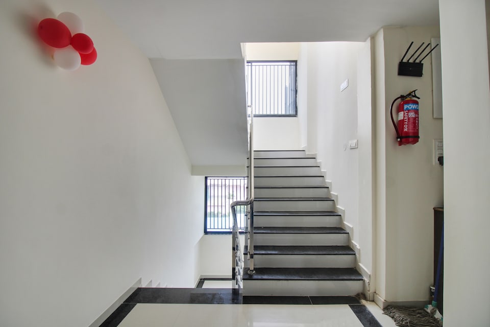 Hotel O Hotel Park View, Hingna Road Nagpur, Nagpur