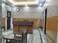 Hotel O Wood stock home stay'