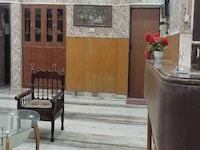 Hotel O Wood stock home stay'