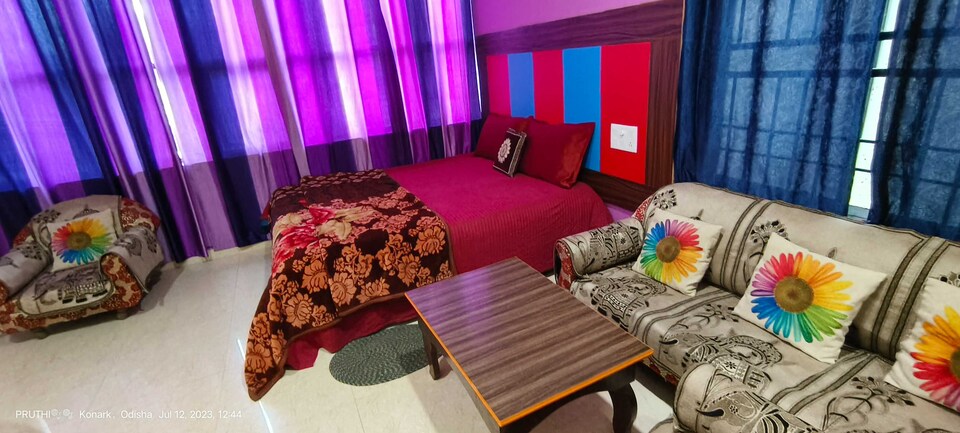 POP 81576H Hotel New Aradhya Residency , Puri Konark Road Puri, Puri