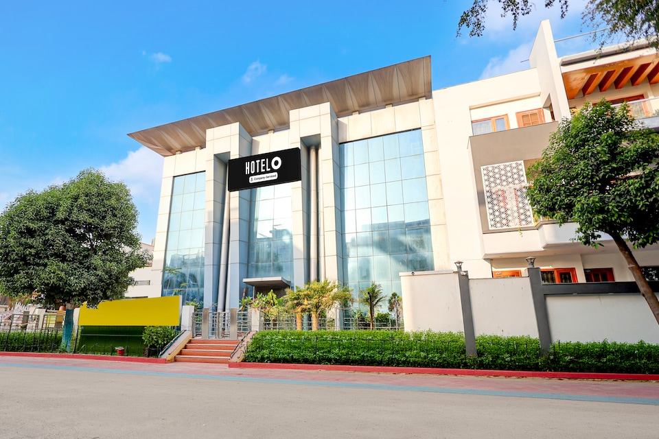 Hotel O Vineet Khand Gomti Nagar Formally Raas Inn, Gomti Nagar Lucknow, Lucknow
