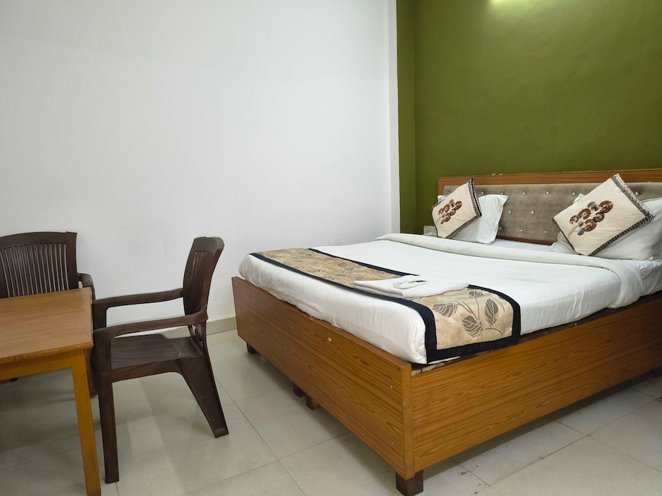 Hotel O Vineet Khand Gomti Nagar Formally Raas Inn, Gomti Nagar Lucknow, Lucknow