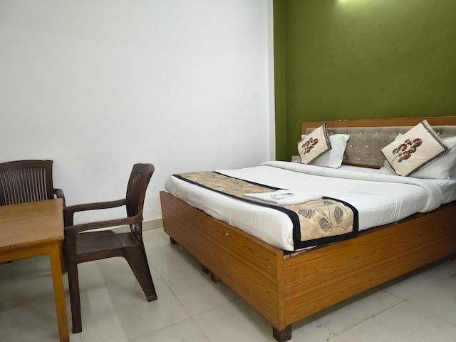 Hotel O Vineet Khand Gomti Nagar Formally Raas Inn