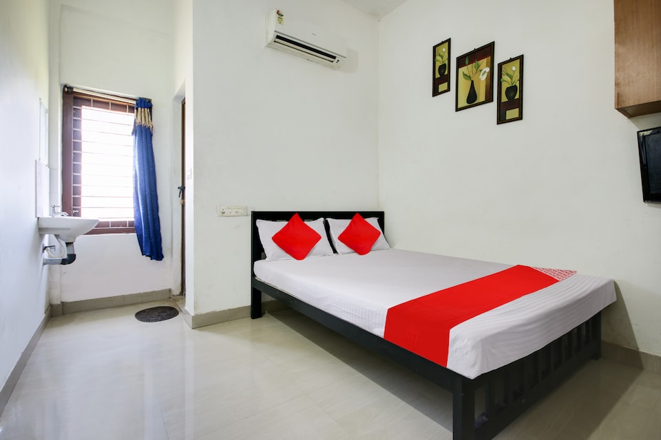 OYO Flagship Blue Wind Regency, Alappuzha Town Alappuzha, Alappuzha