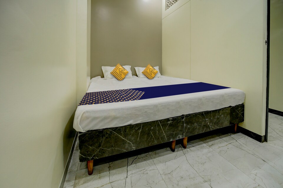SPOT ON Om Sai Guest House, Ahmednagar, Ahmednagar