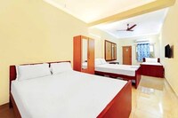 OYO Flagship Chennai Palace