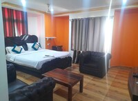 OYO Flagship Chennai Palace