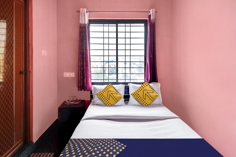 SPOT ON Hotel Shreyas, Rajajinagar Bangalore, Bangalore