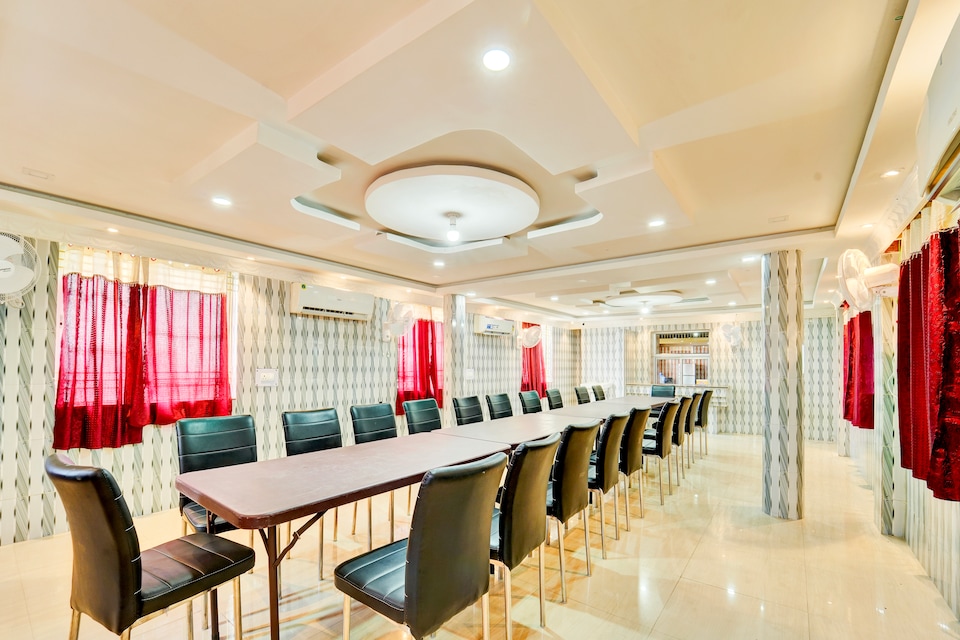 Hotel O Shakti Inn, Mango Jamshedpur, Jamshedpur