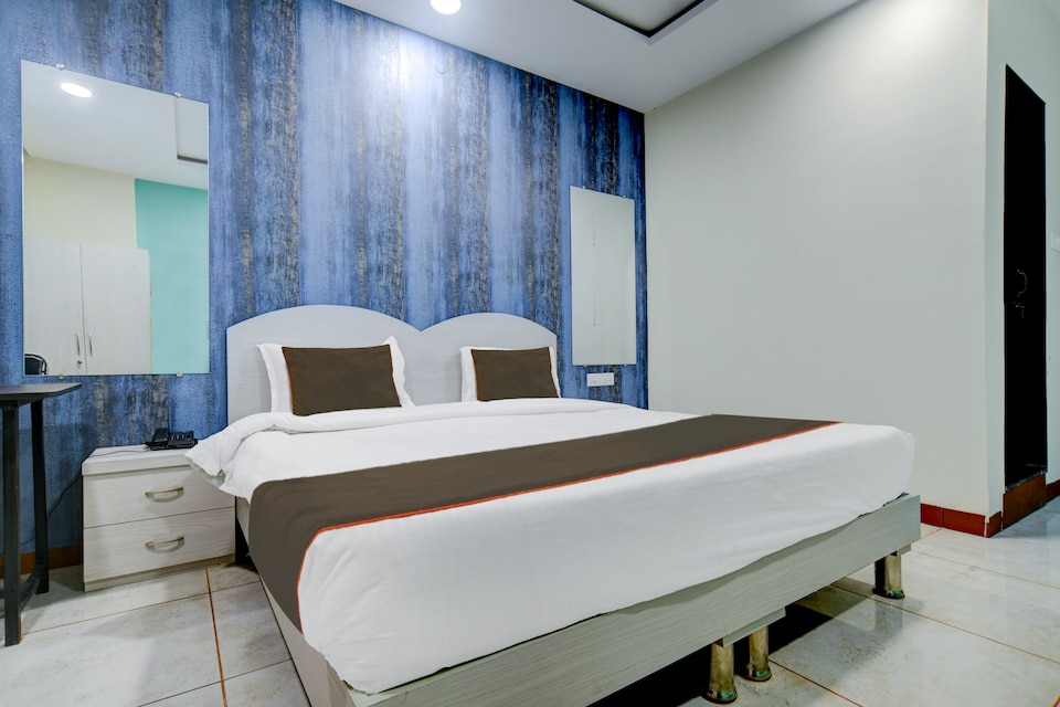 Collection O Hotel Ramaya Inn, Vijay Nagar Indore, Indore