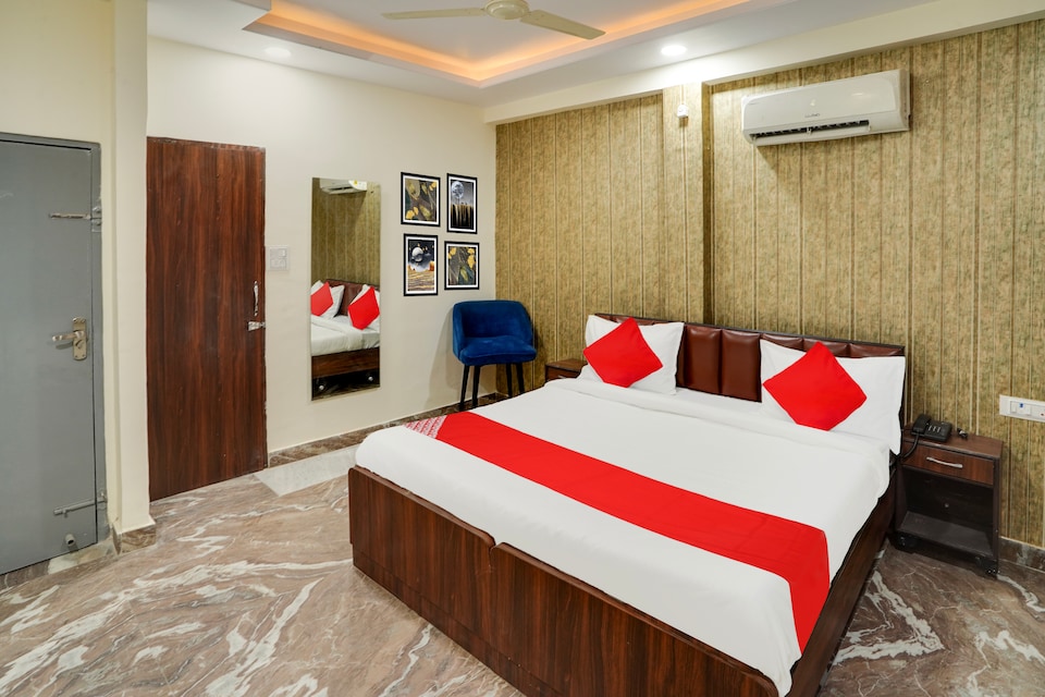  Hotel O Z, Raja Park Jaipur, Jaipur